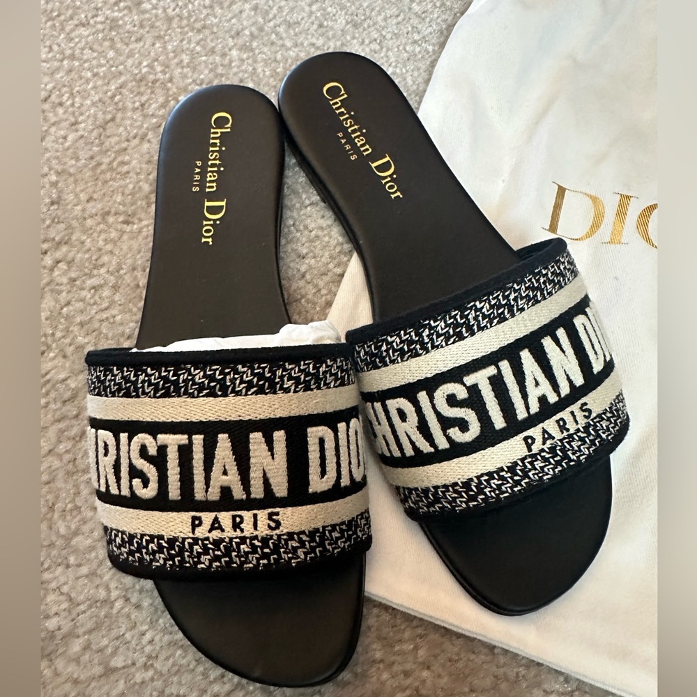 Christian Dior Dway Slides